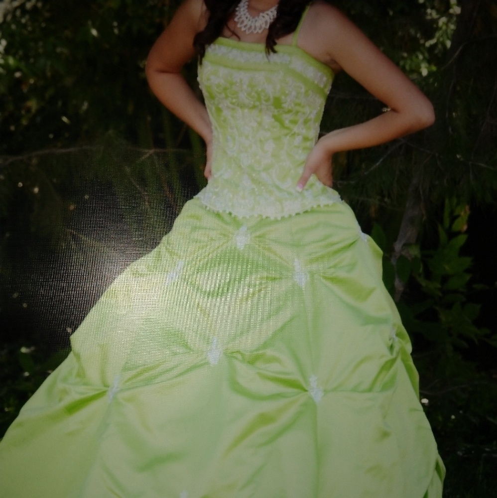 Lime green Quinceañera dress